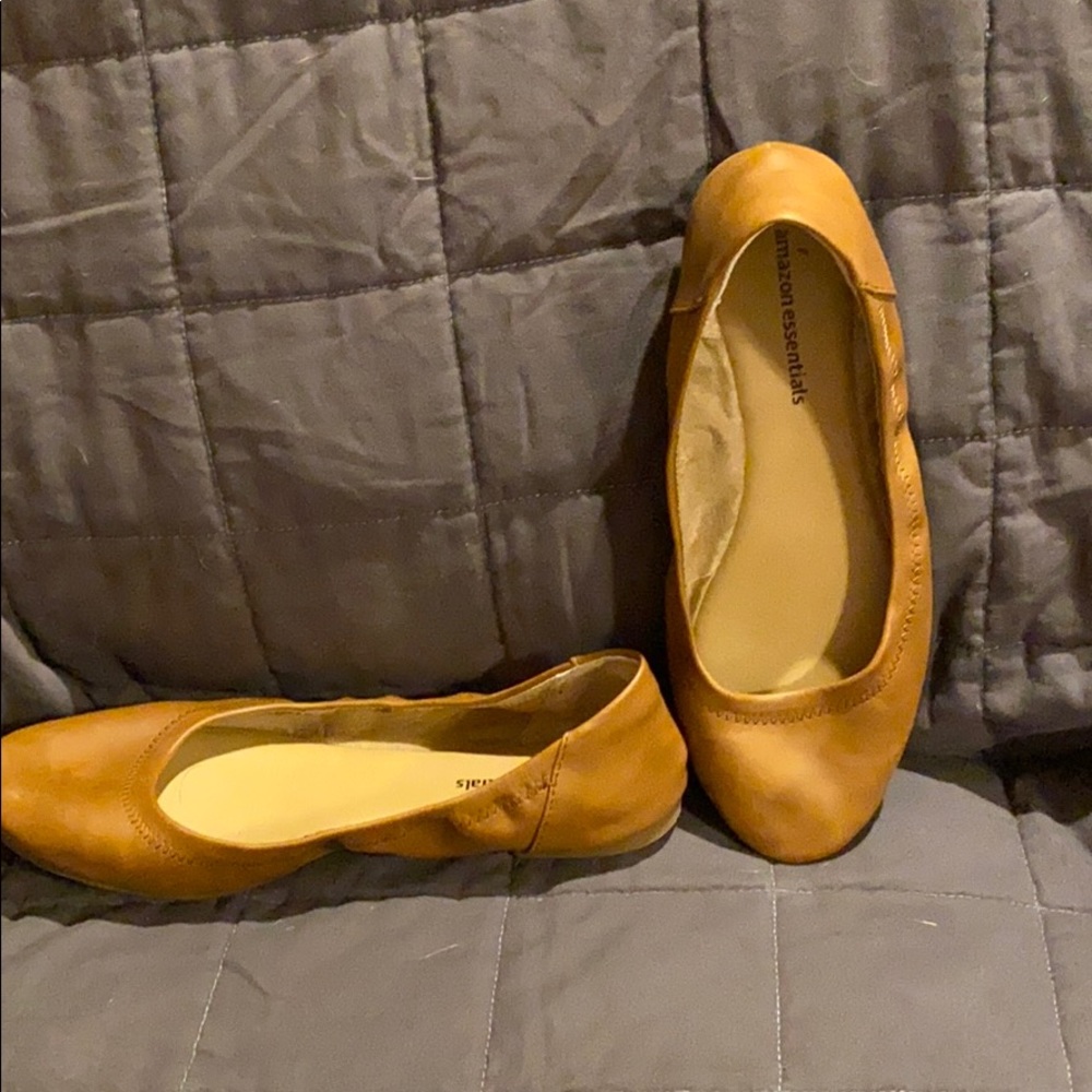 Amazon Essential Ballet Flats